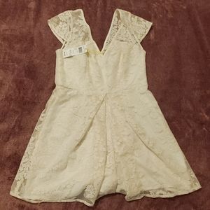 NWT BCBG White Lace Romper Shorts Jumper
